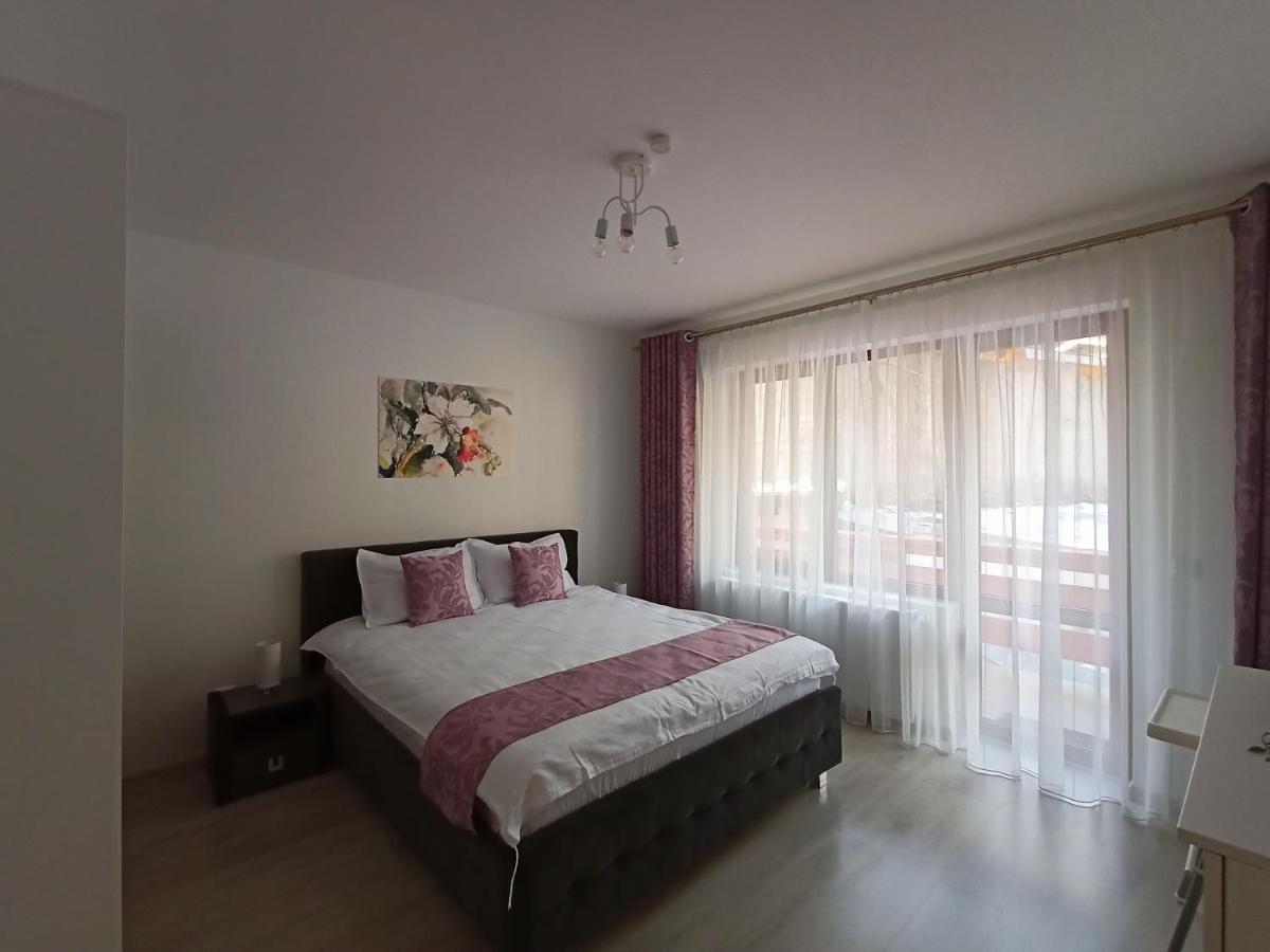 Apartament Eric, Buşteni Exteriör bild