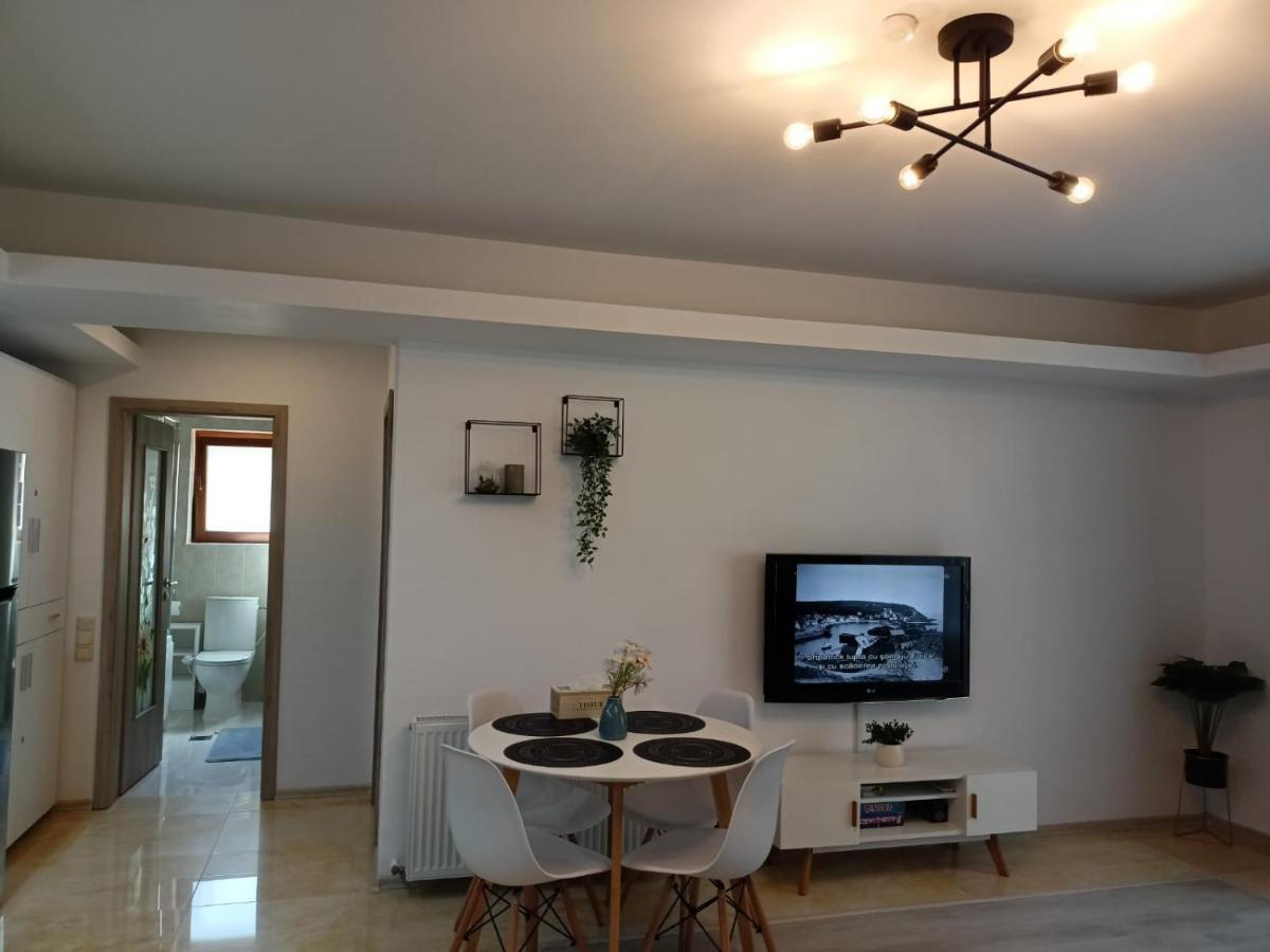 Apartament Eric, Buşteni Exteriör bild